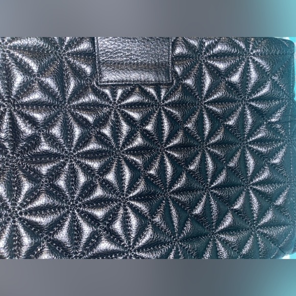 Kate Spade Black Elena Astor Court Quilted Leather Shoulder Bag EUC timeless - Picture 14 of 16